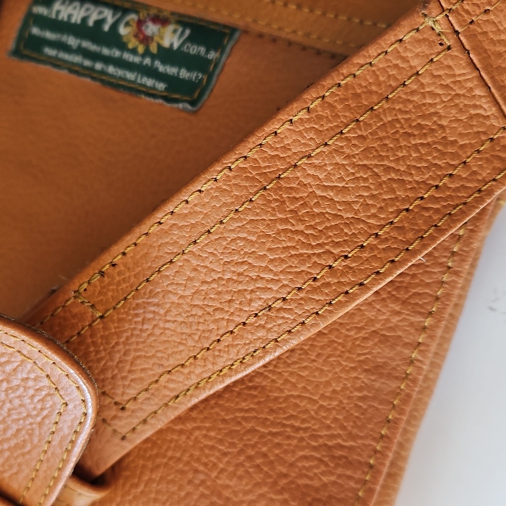 HAPPY COW FIONA AUSTRALIAN HIP BAG (New $181) - Picture 6 of 8
